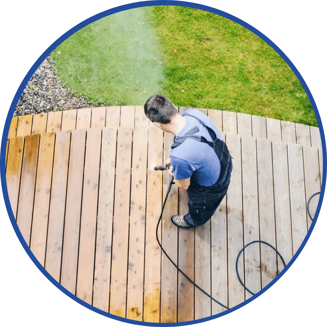 Deck cleaning Oakville