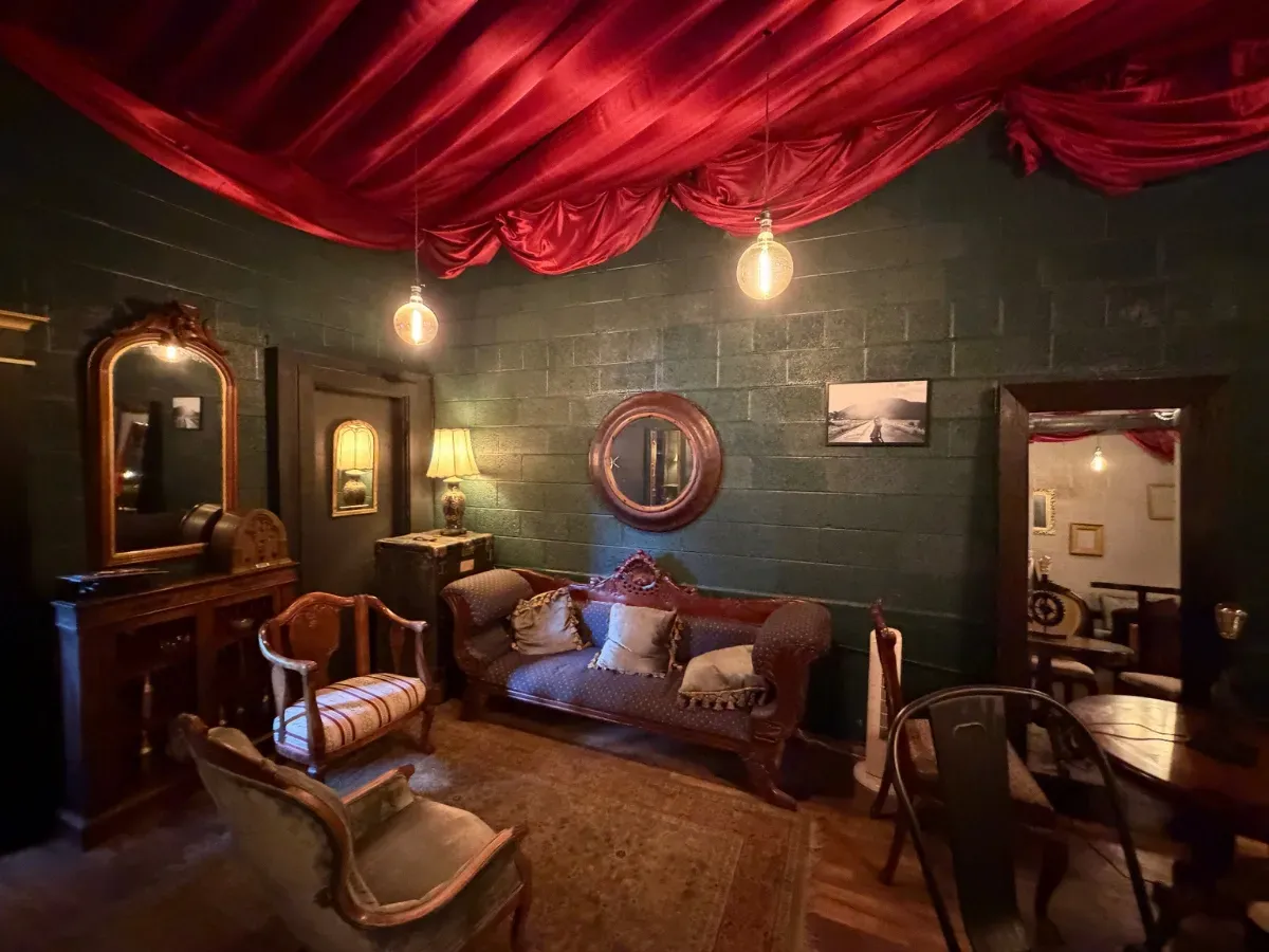 The Groom's Room