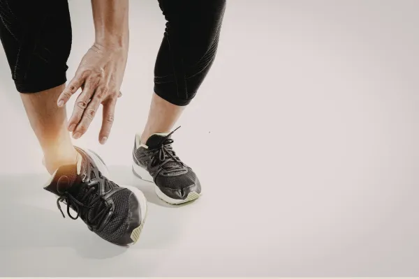 Red Light Therapy for Foot & Ankle Pain: How We Use It in Real Patients at The Center for Ankle & Foot Care