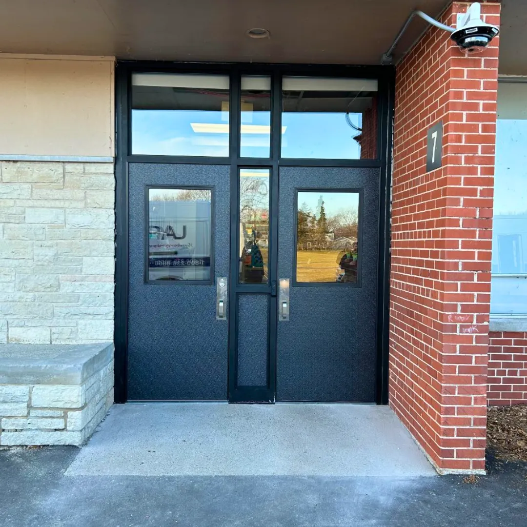 driveway pavers in front of house