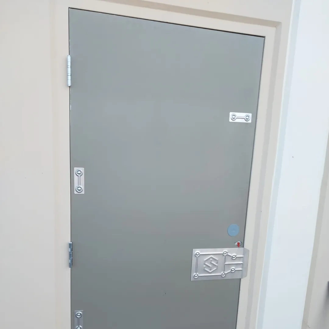 driveway pavers in front of garage