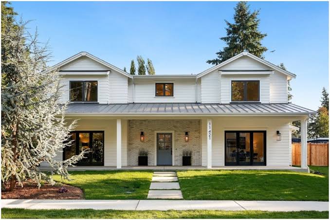 How Do Cash Home Buyers Decide What to Offer on a House in Pensacola, Mobile, and Birmingham?