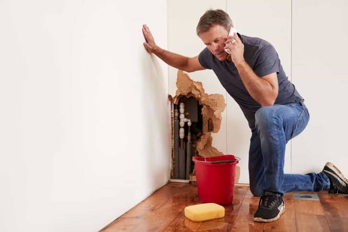 Can I Sell My House for Cash If It Has Mold or Water Damage in Pensacola, Mobile, or Birmingham?
