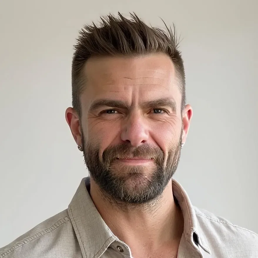 Levi Darger - Our author and writer