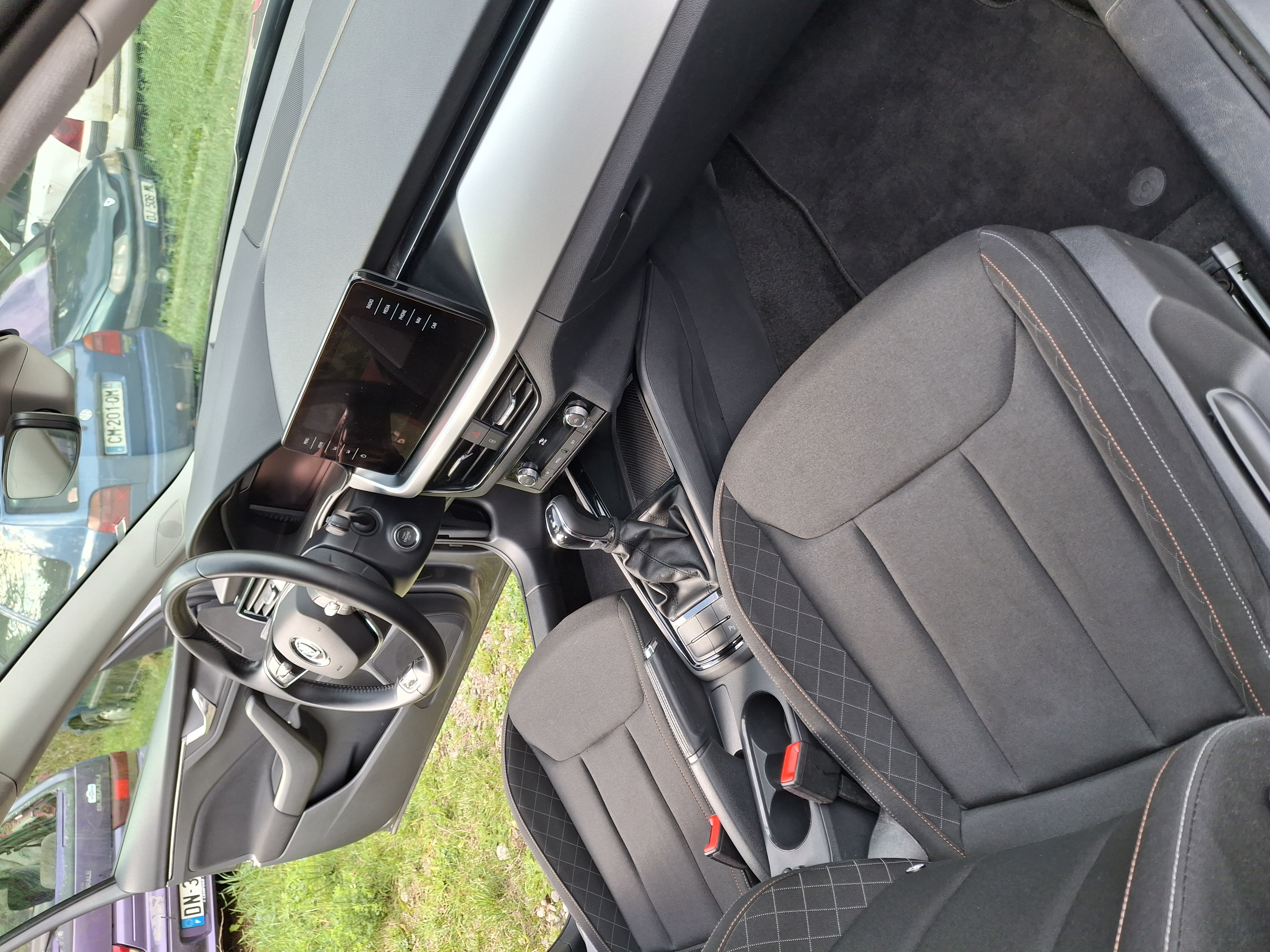 Nettoyage voiture à Chorges