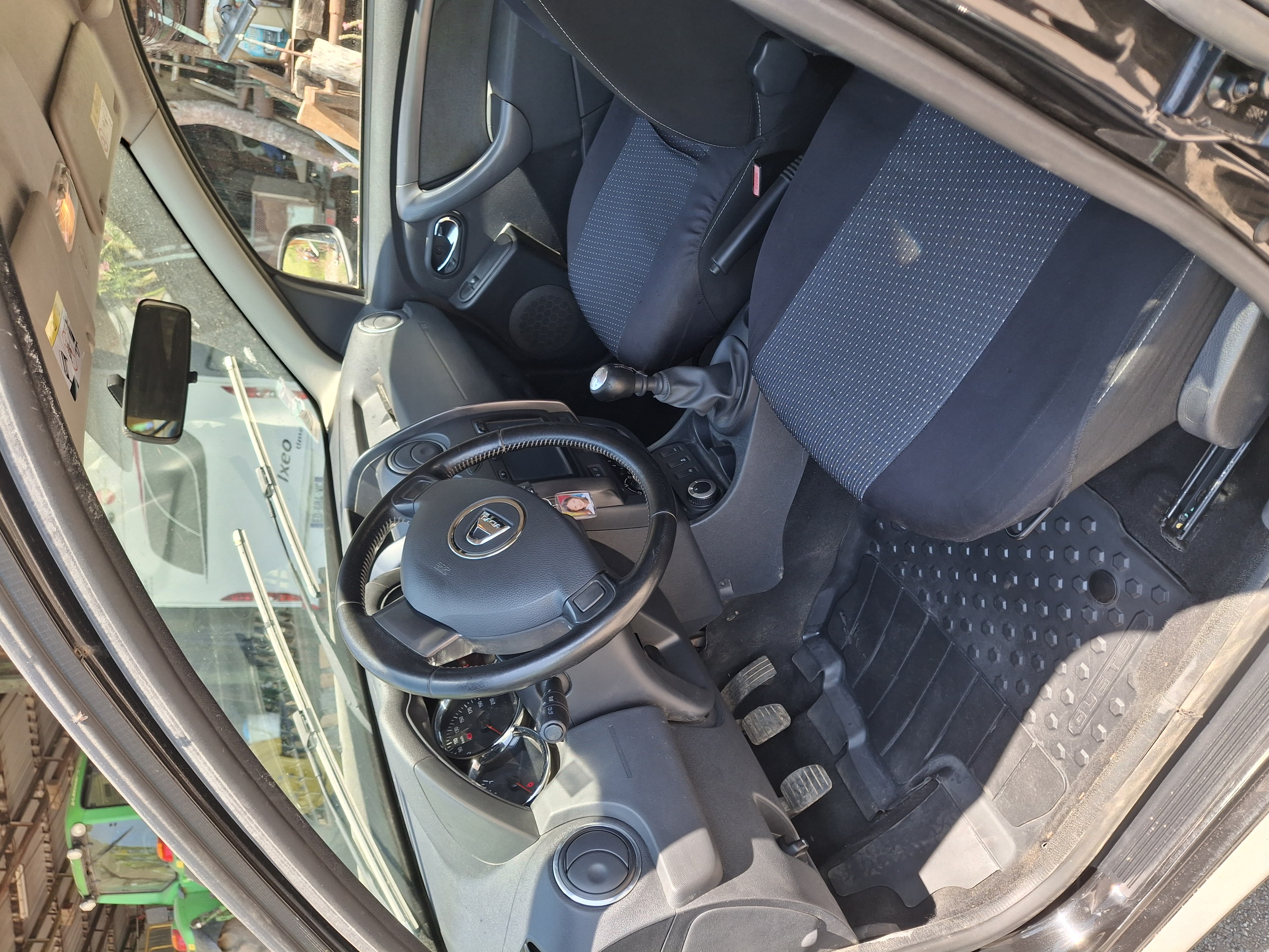 Nettoyage voiture à Chorges