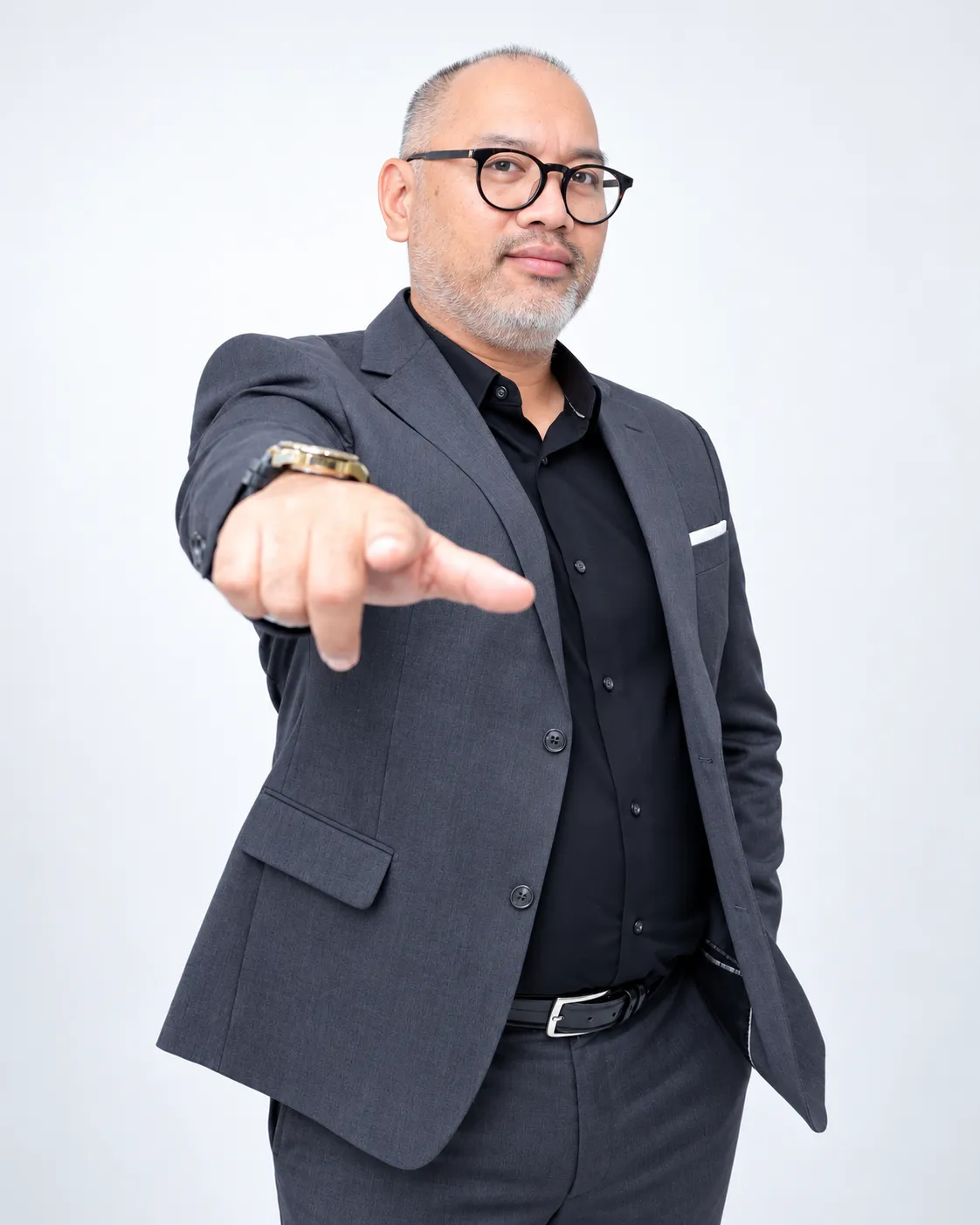 Jonathan Pinuela, Licensed Mortgage Agent with MORCAP Financial