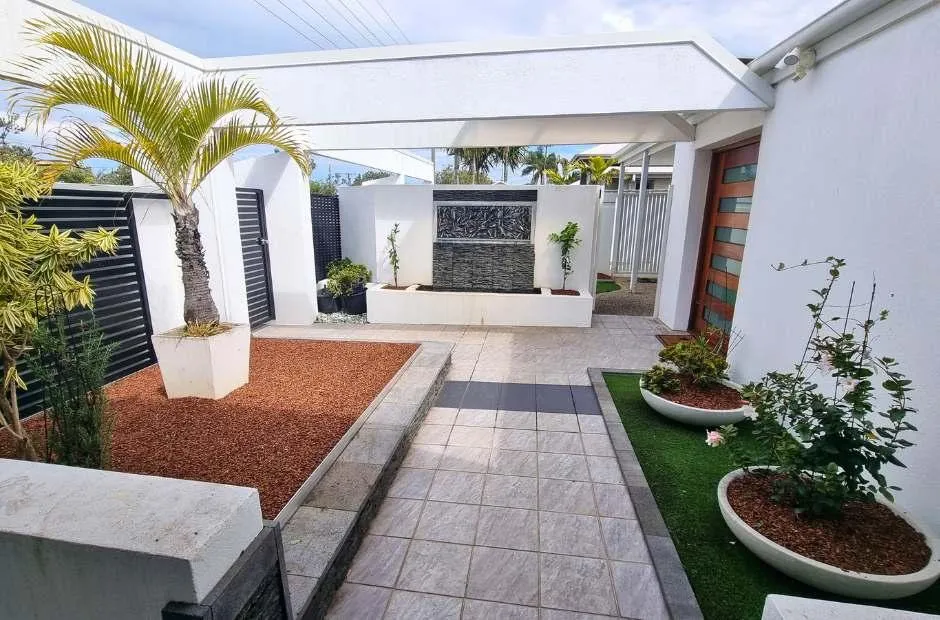 Mountain Creek Garden Cleanup Photo