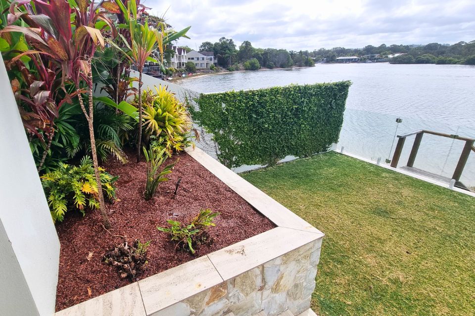 clean and tidy garden