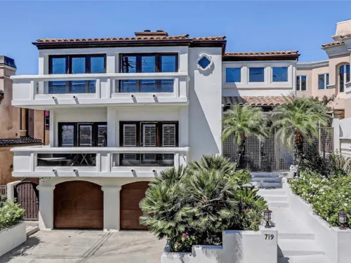 Manhattan Beach Interior Window Cleaning