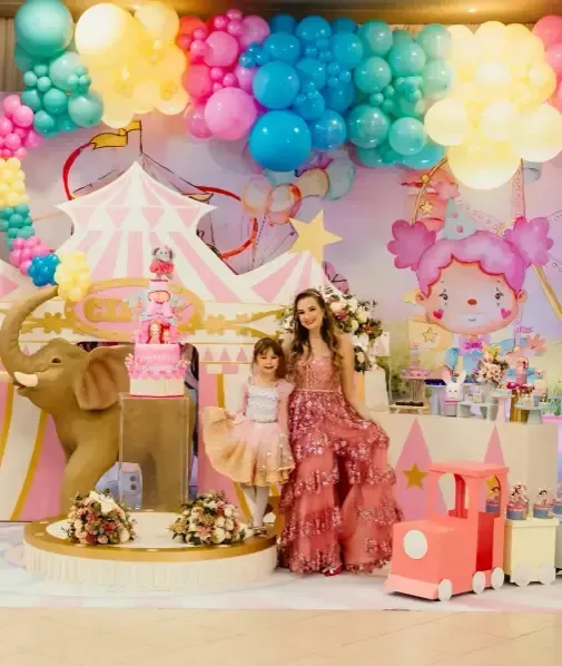 girl circus backdrop pastel balloons boca raton