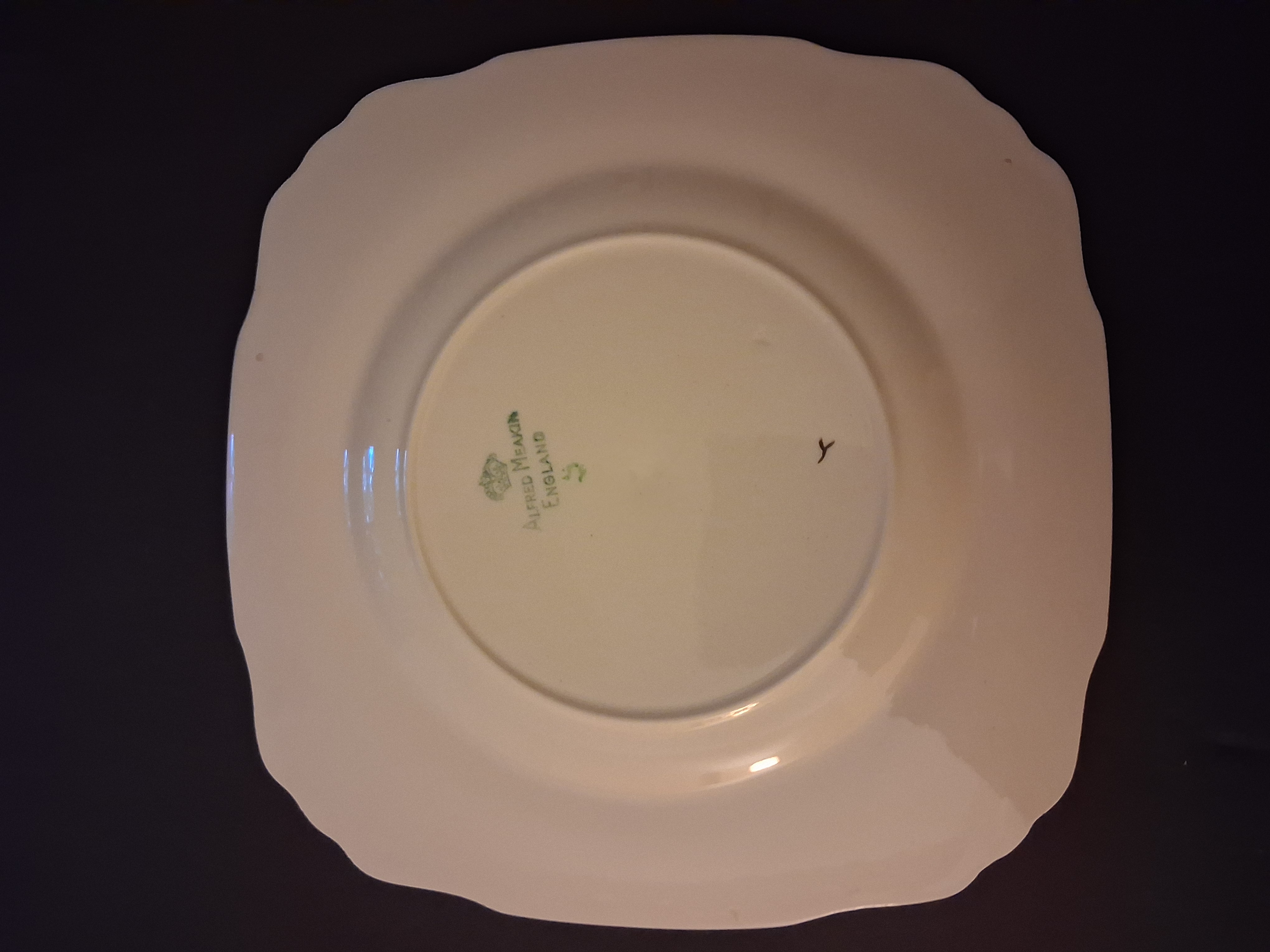 1953 Alfred Meakin Queen Elizabeth II Coronation Collector Plate | English Bone China – Image 2