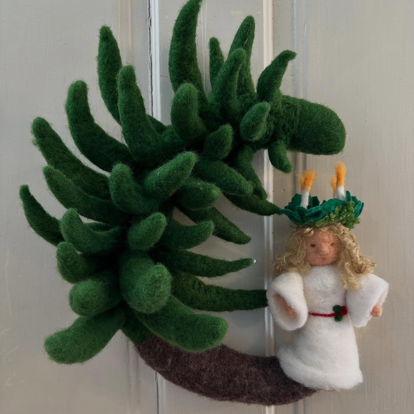 needle felted Santa Lucia (Face the Season Project)