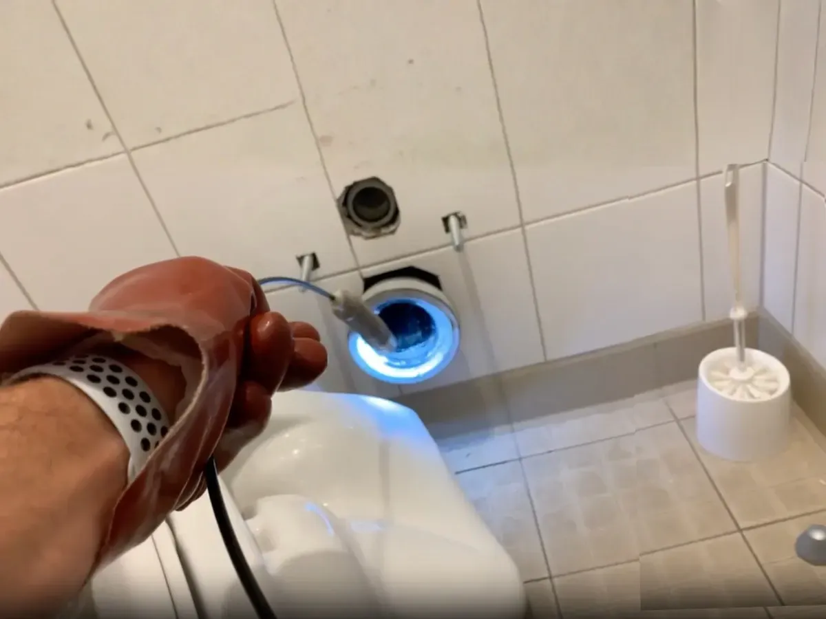 Papp Zsolt WC duguláselhárítás Nyíregyházán, tiszta munkavégzés