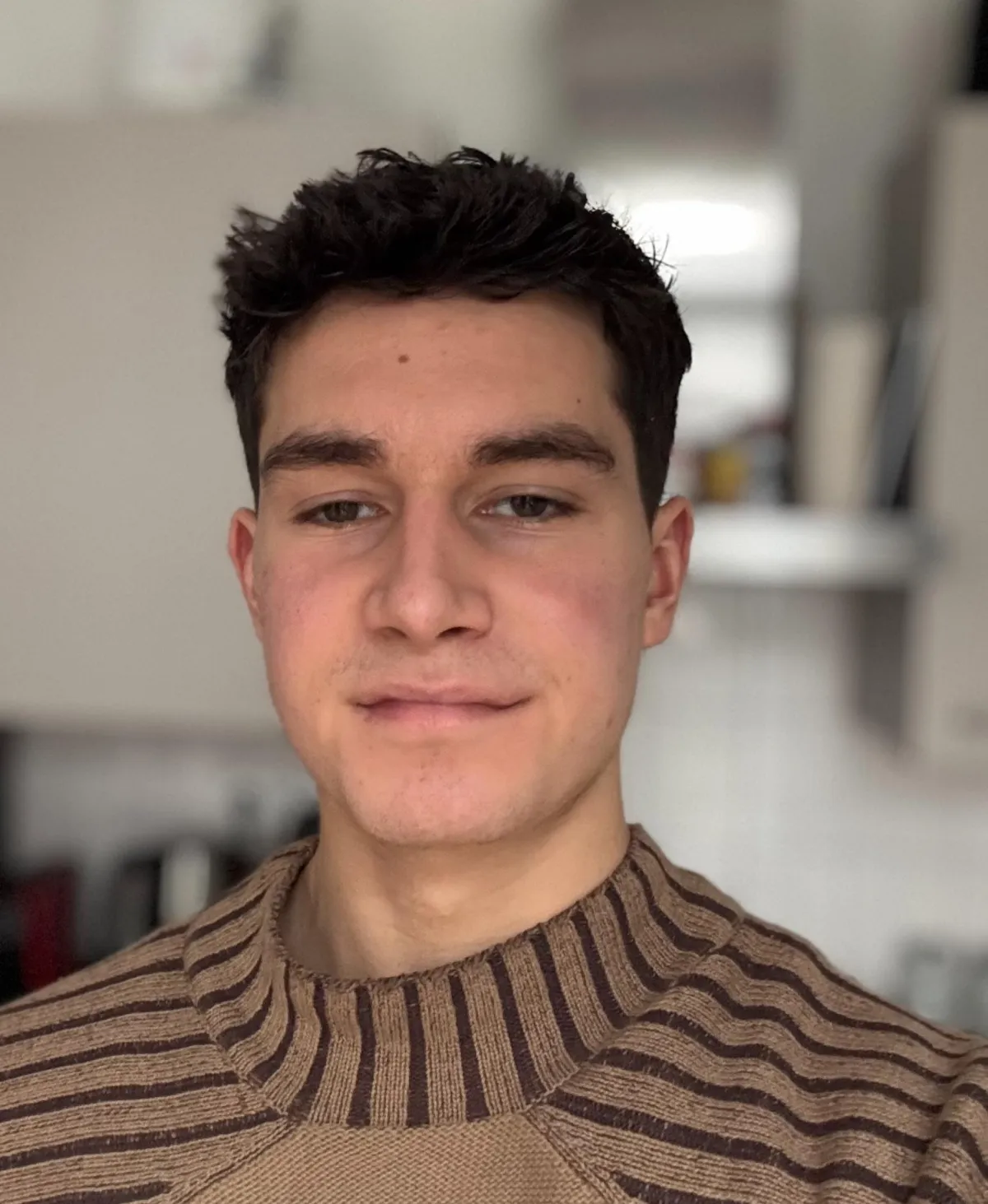 Max Blazer - Founder of ApexMarketing