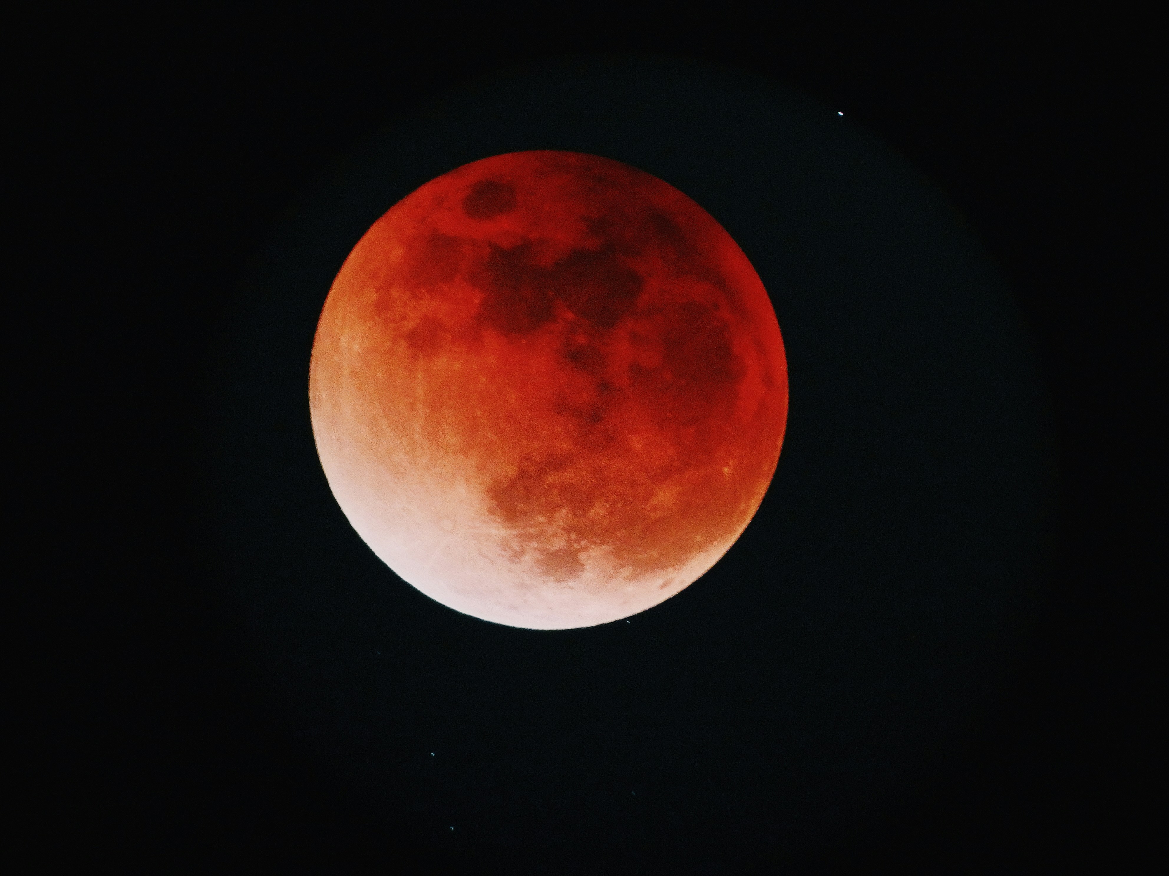 The Eclipse Wormhole