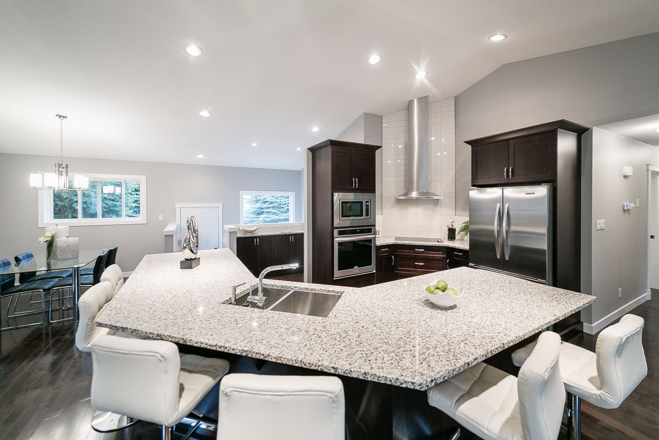 modern kitchen renovation Edmonton