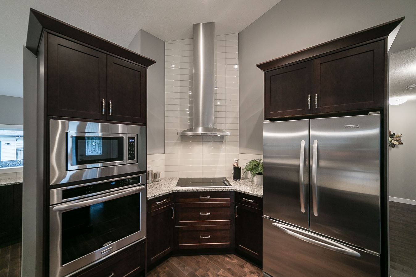 modern kitchen renovation Edmonton