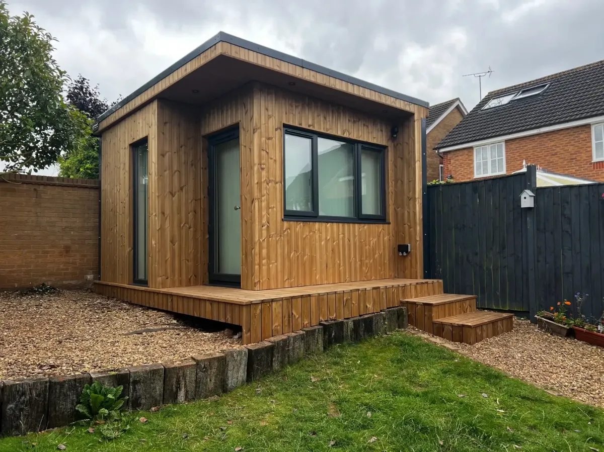bespoke garden room Nottingham