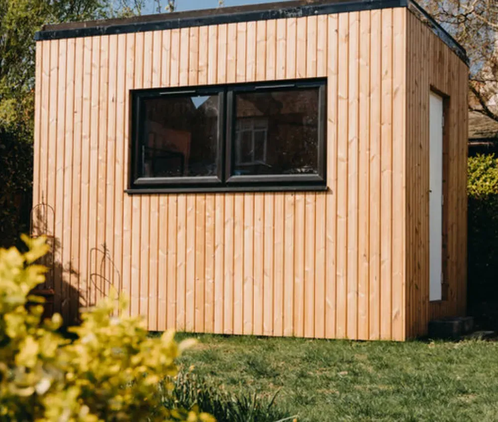garden room in Nottingham