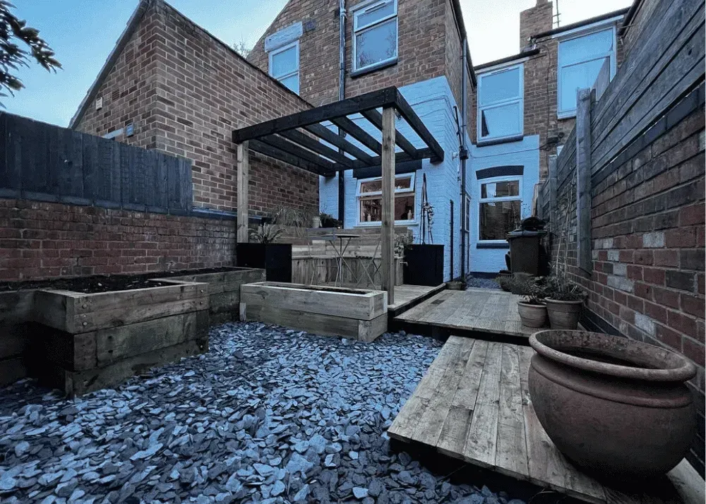 pergola build in nottingham