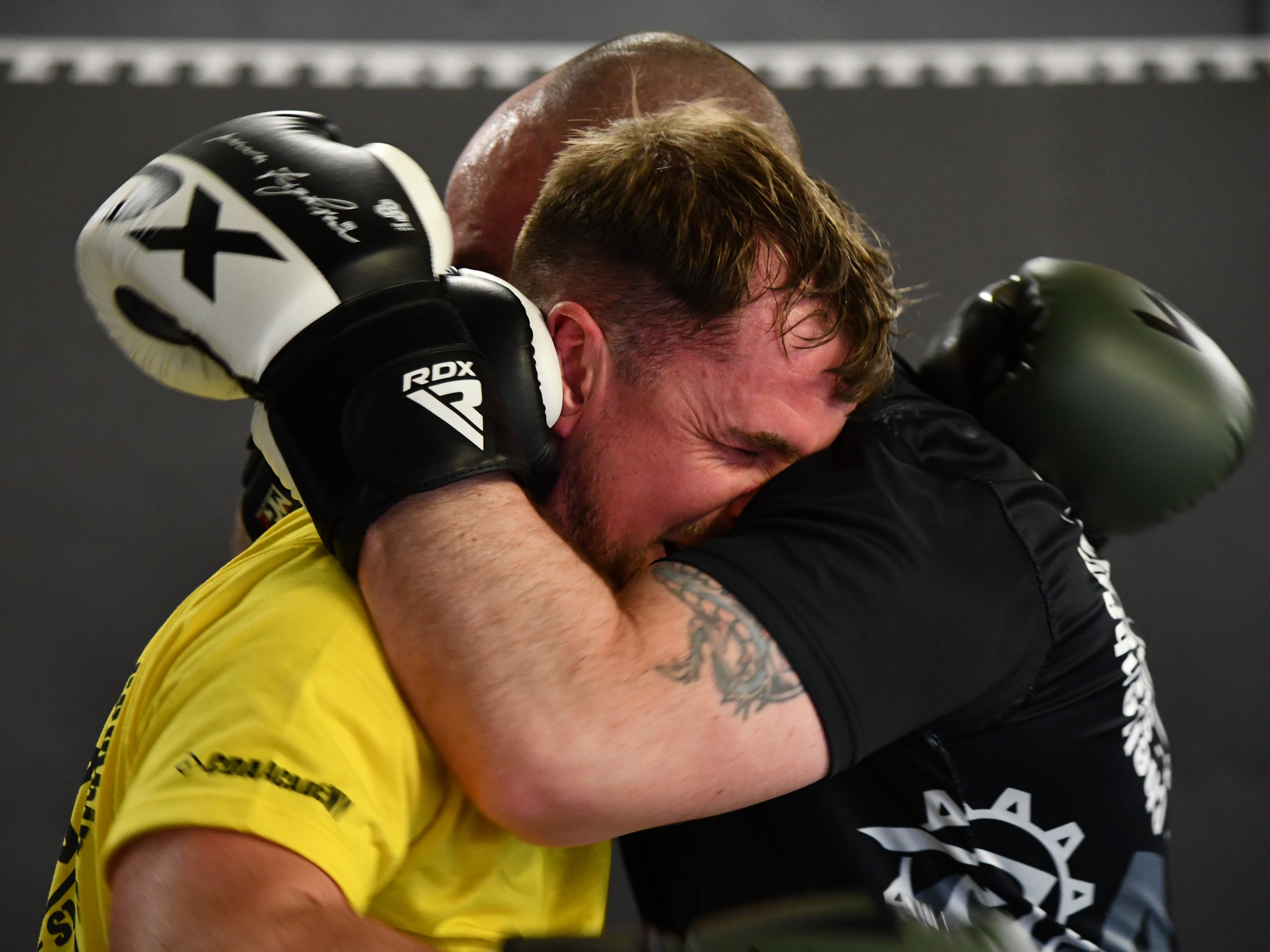 beginner kickboxing students training together at CDA Kickoxing - community matters