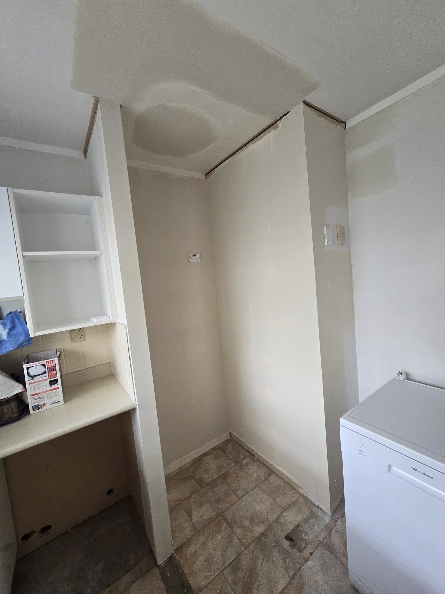 Level 5 smooth plaster finish in Hamilton