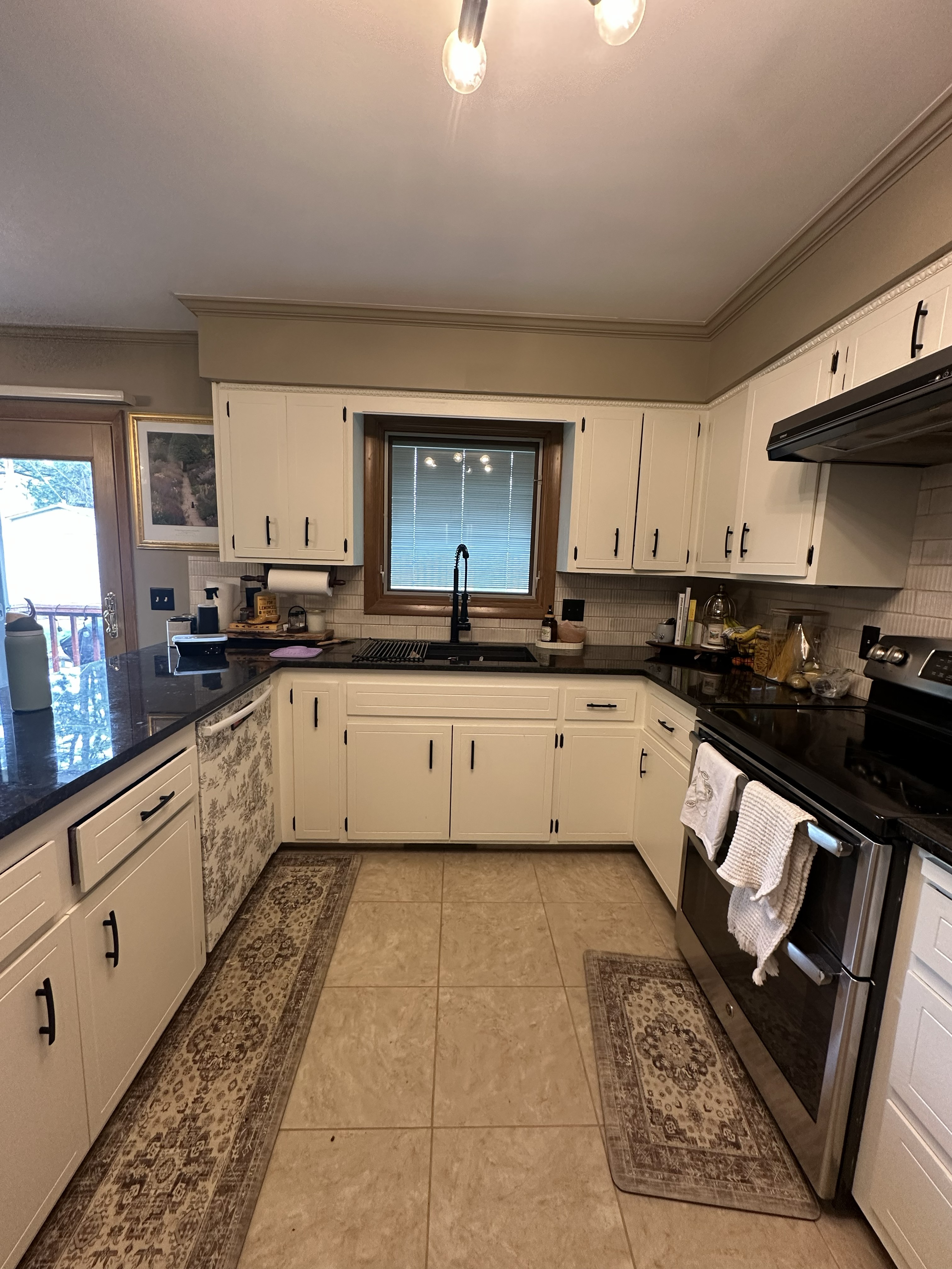 Omaha Cabinet Painting
