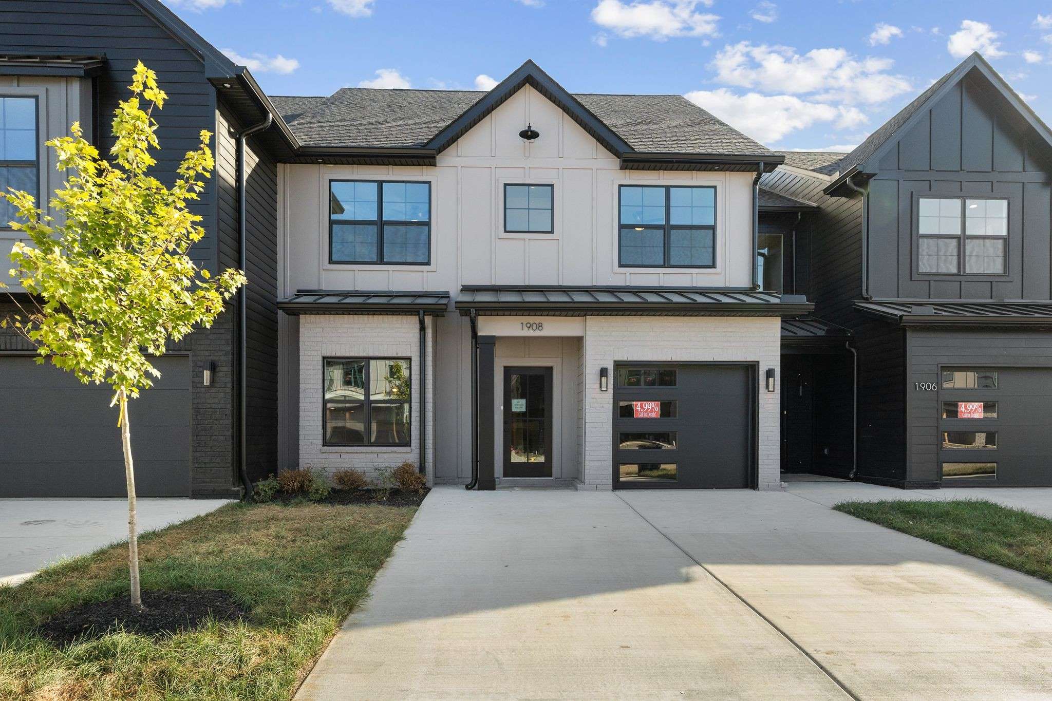 Tuscaloosas Concrete builds and installs Driveway