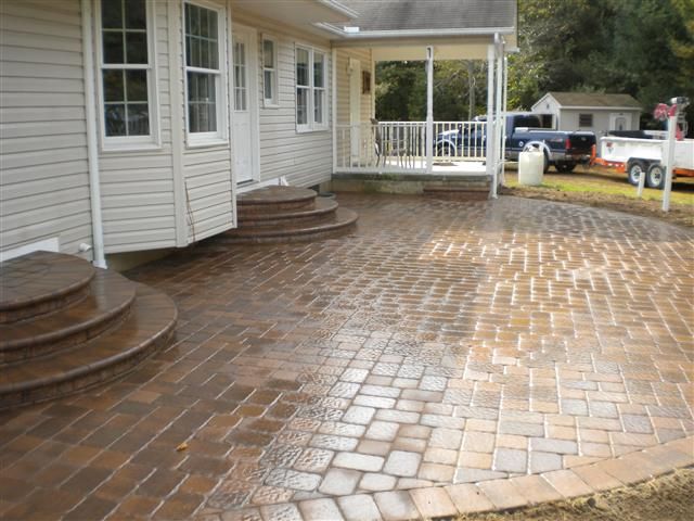 Murfreesboro Concrete builds and installs Patio