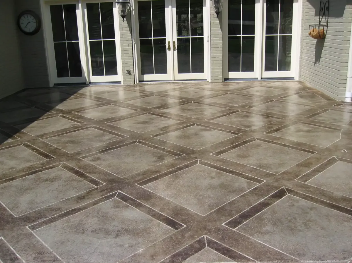 Murfreesboro Concrete builds and installs Patio