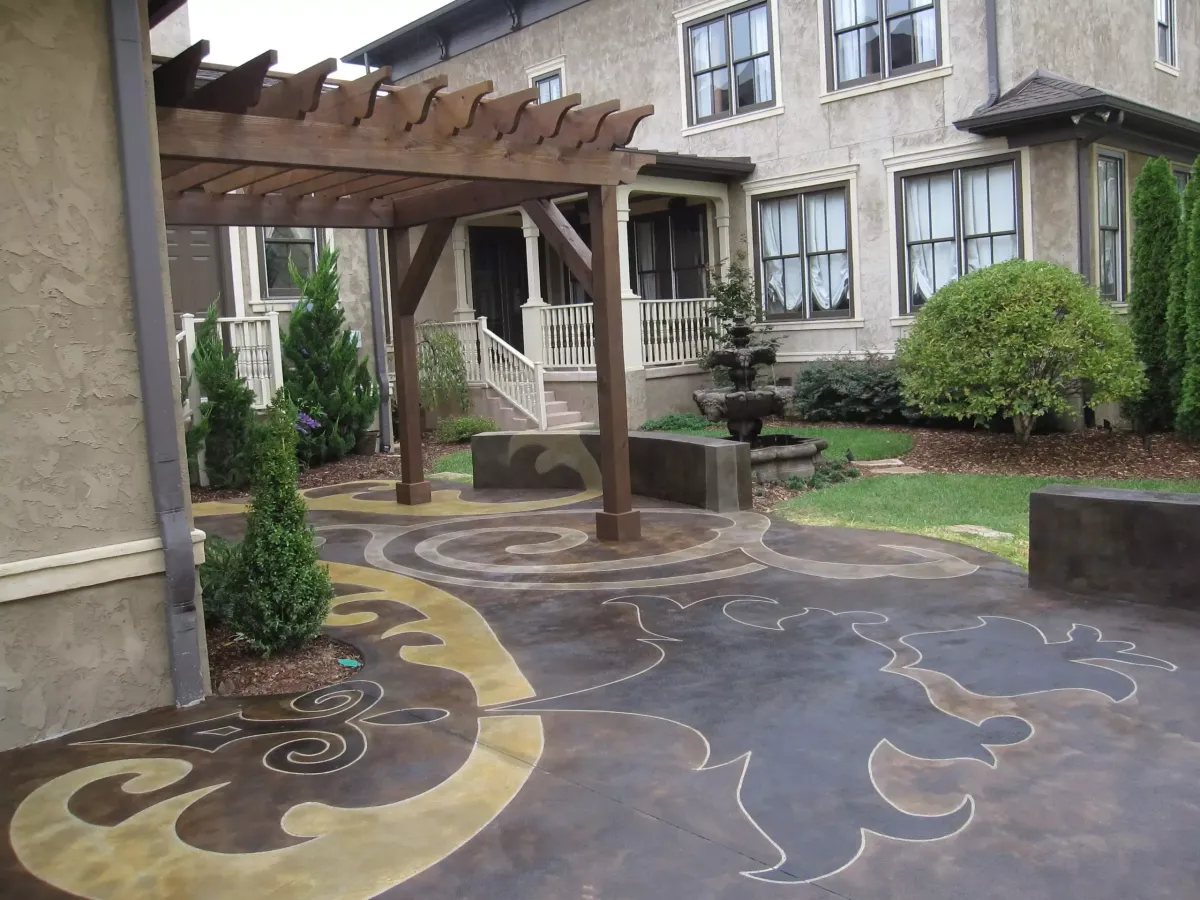 Murfreesboro Concrete builds and installs Driveway
