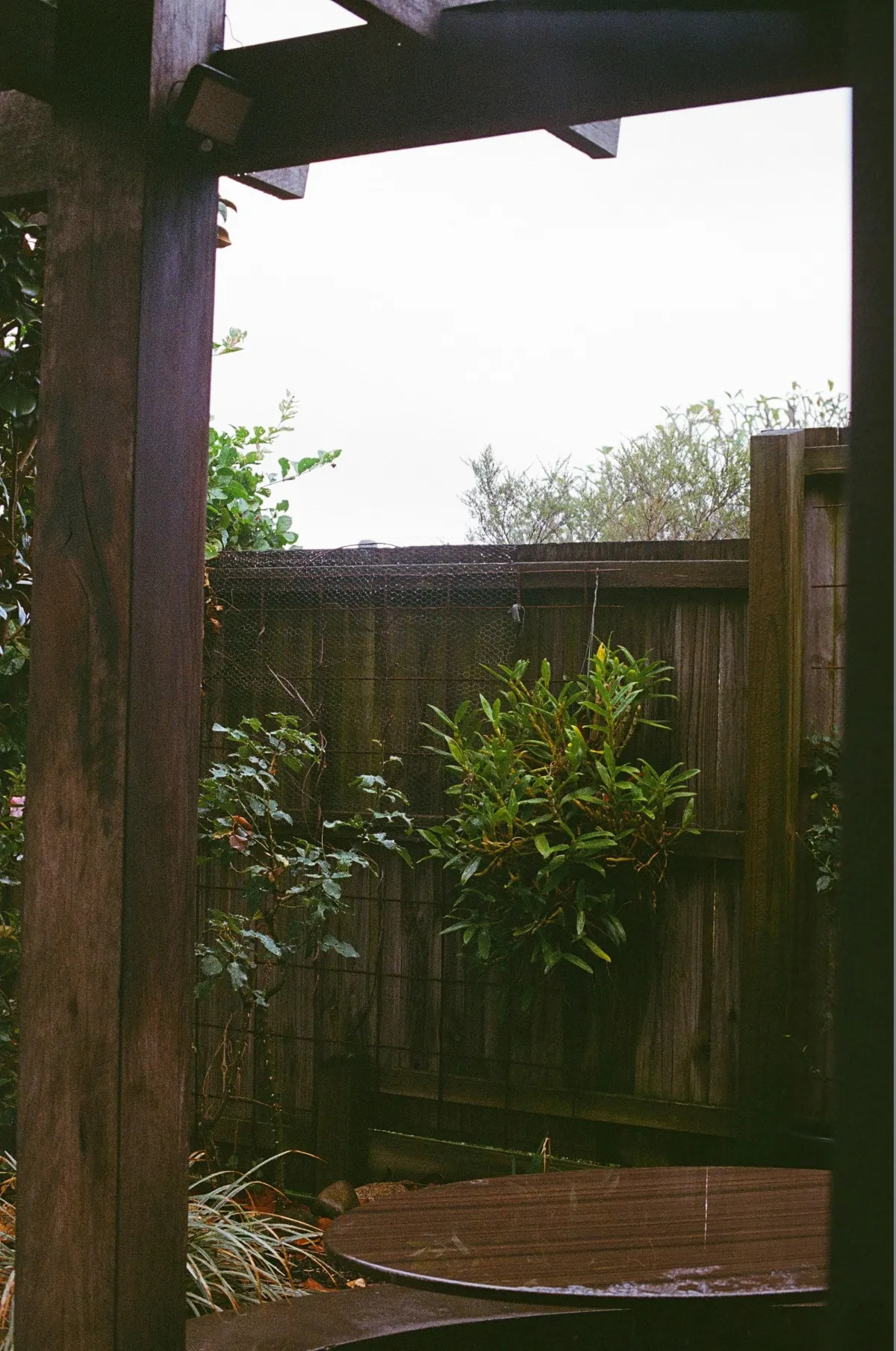 Fence post replacement in Gosport - rotten post replaced with concrete spur by Four Seasons