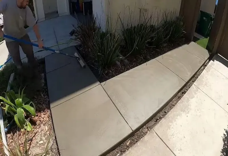 Blende Concrete Sidewalks & Walkways