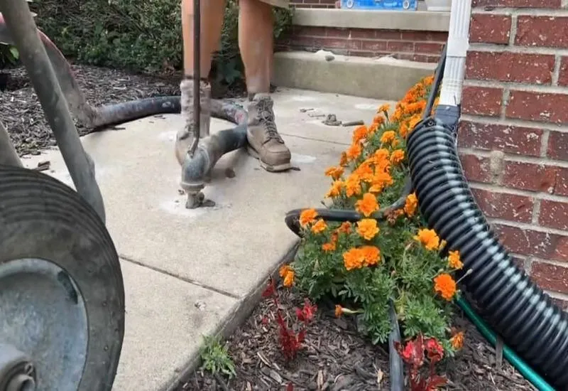 Blende Concrete Leveling (Mudjacking /Poly-jacking)