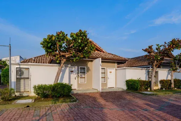 5 Signs Your Anniston Home Needs a Deep Exterior Clean Right Now