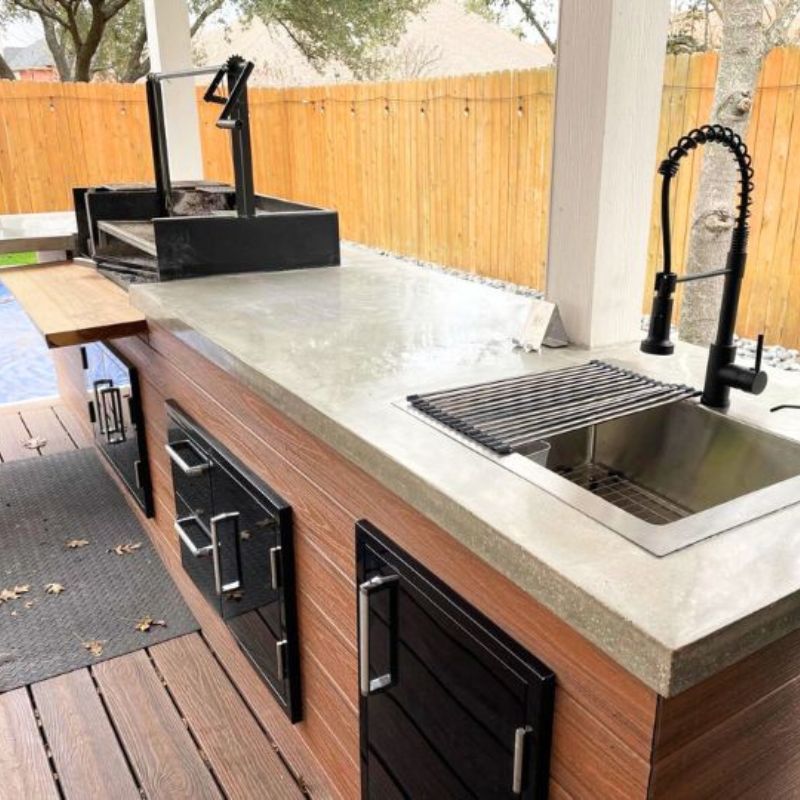 Outdoor kitchen remodel in Austin, TX