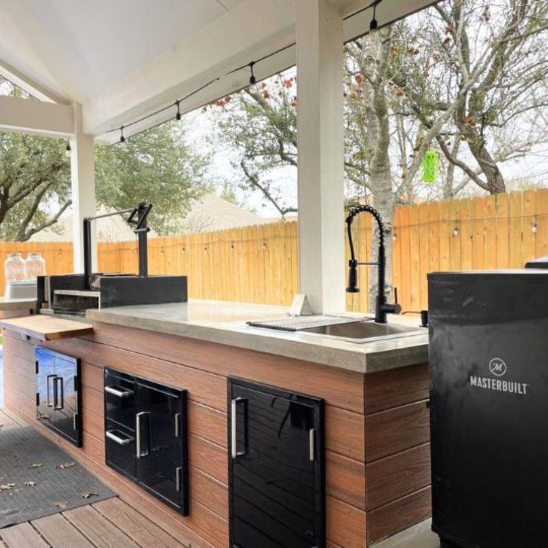 Outdoor kitchen remodel in Austin, TX