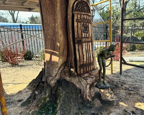 Bucks Custom Carvings