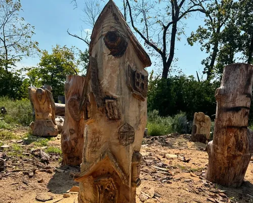 Stock Carvings Montgomery