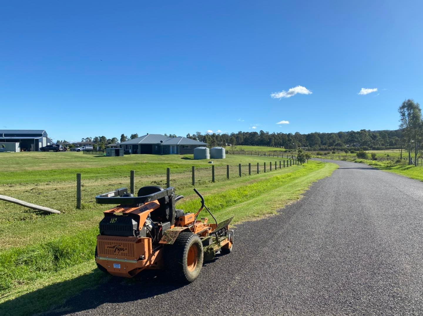 lawn mowing Lake Macquarie