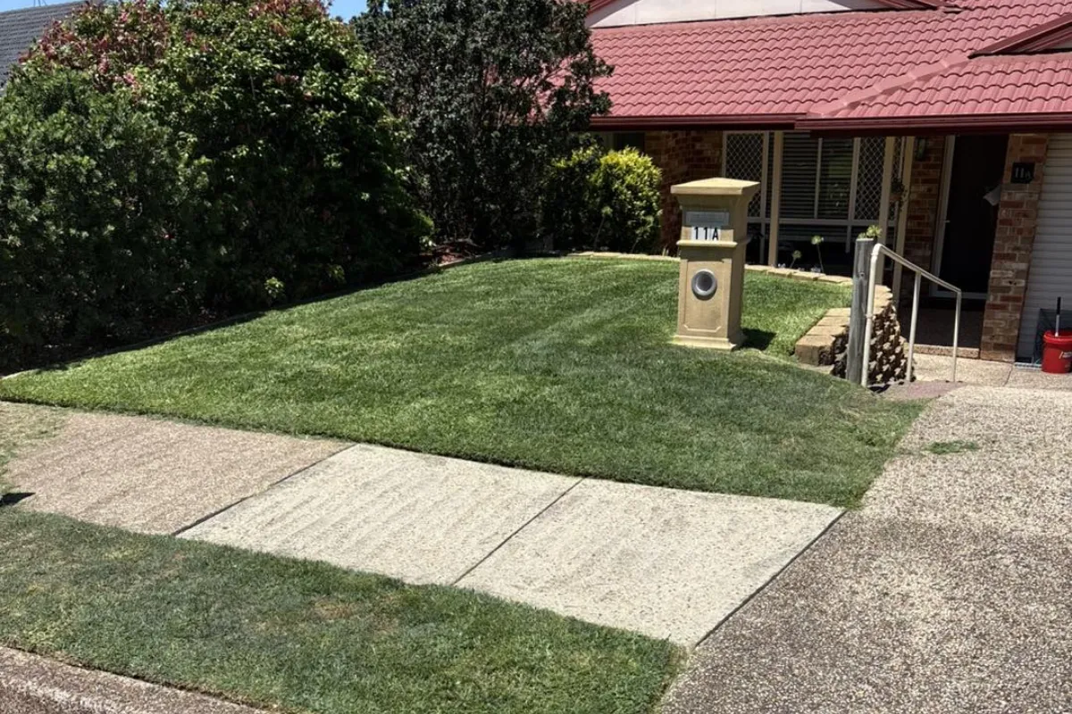 Lawn Mowing – Lake Macquarie – Residential lawn mowing service