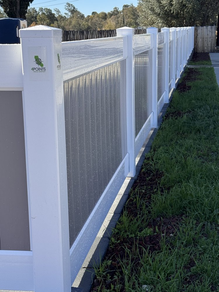 Vinyl Fences in Inland Empire & Surrounding Counties