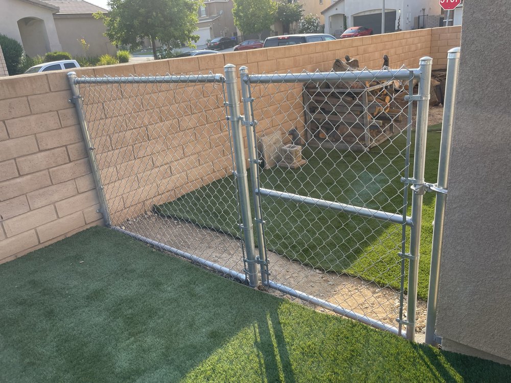 Vinyl Fences Inland Empire & Surrounding Counties