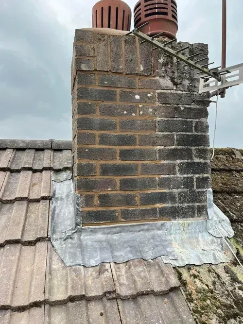 Pointing for chimney and brickwork