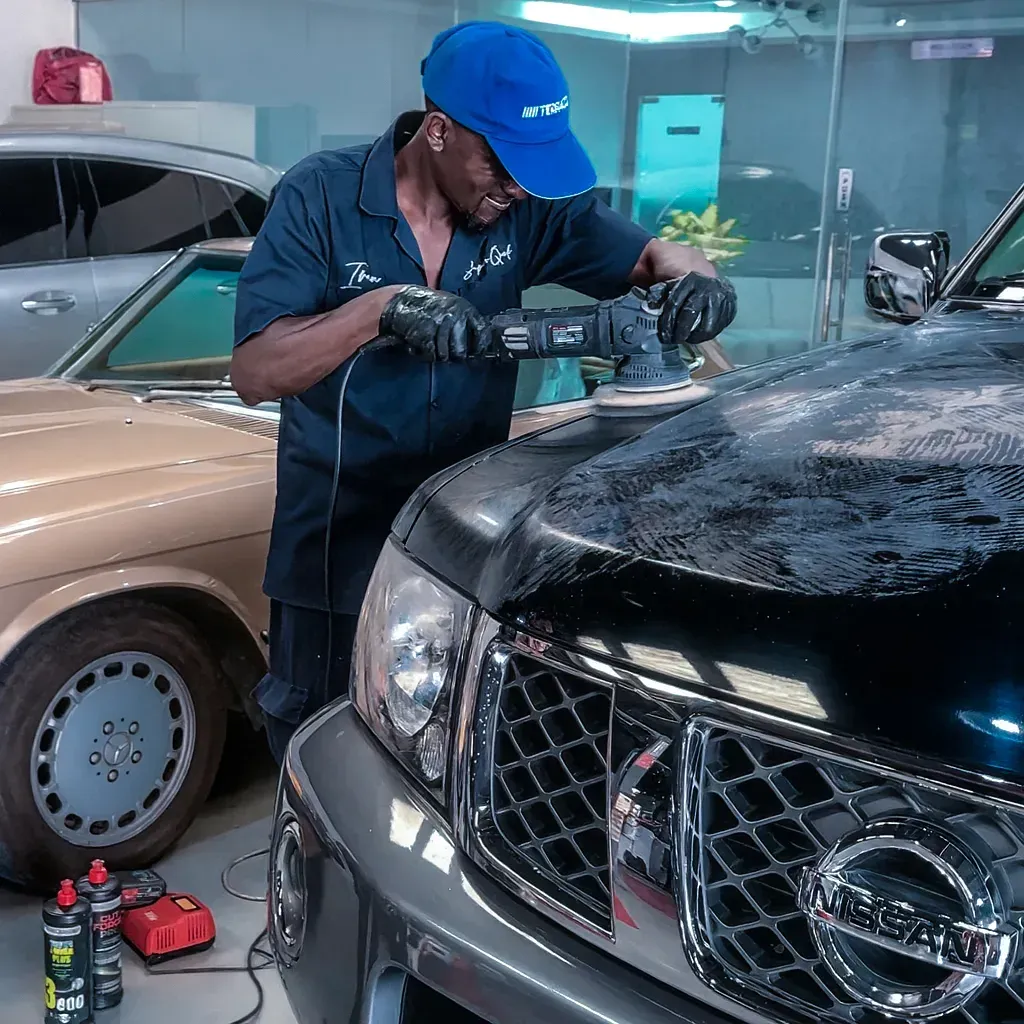 Car Exterior Buffing and polishing