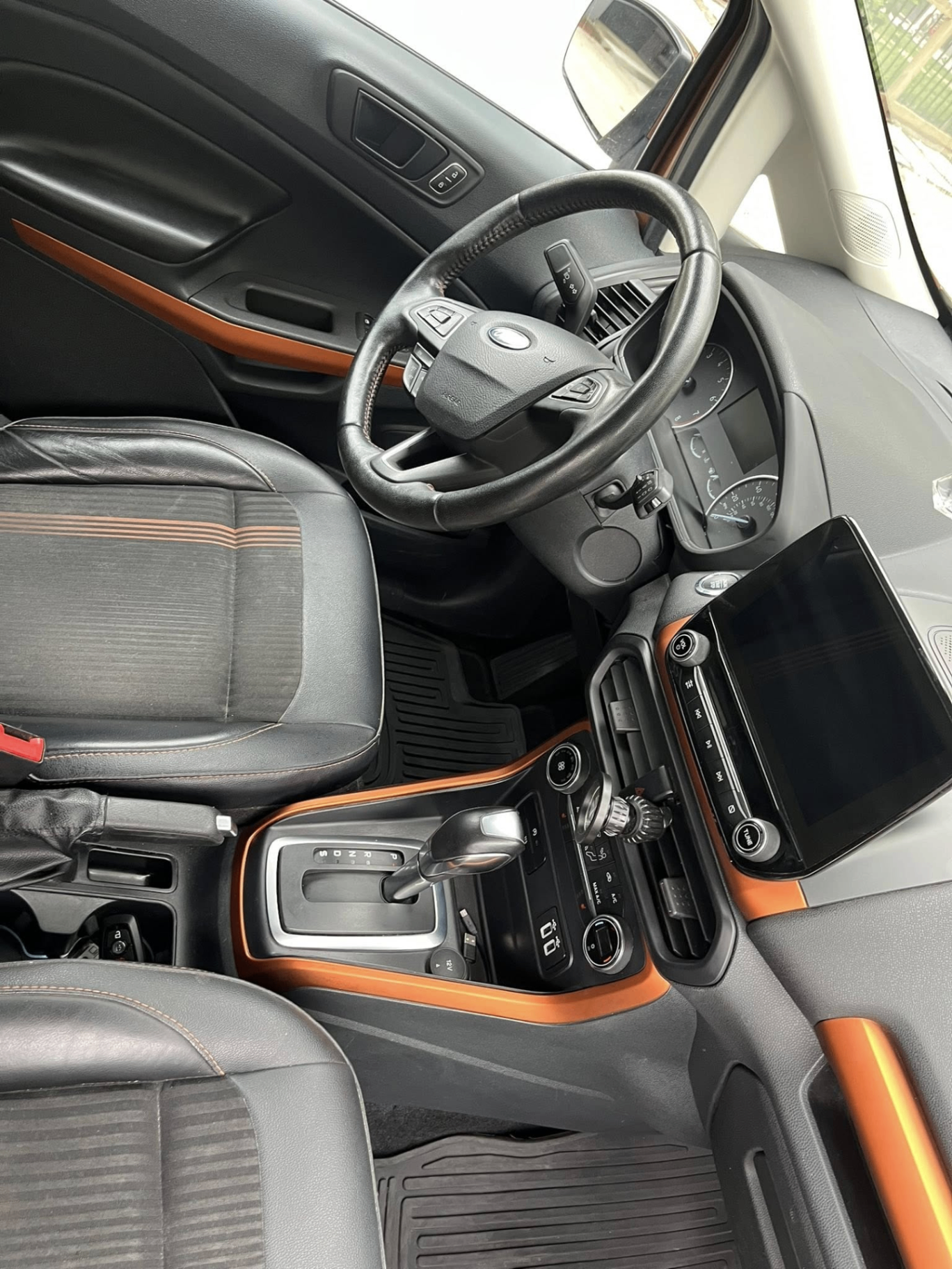 After - Car Detailing 2