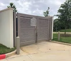 8ft Wooden fence dumpster enclosure