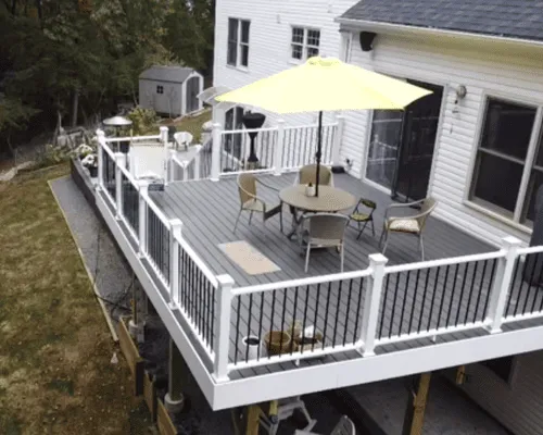 Custom Deck Design & Construction