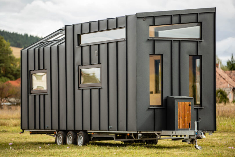 Tiny Home on Wheels (credit: shutterstock)